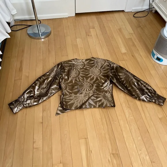Scotch and Soda Wrap Top Gold Balloon Sleeve - Picture 2 of 11
